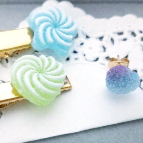 お菓子みたいなヘアクリップとピアス