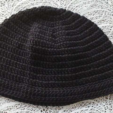 秋冬１６cm《ブラック》ウール・長編み・イスラム帽子