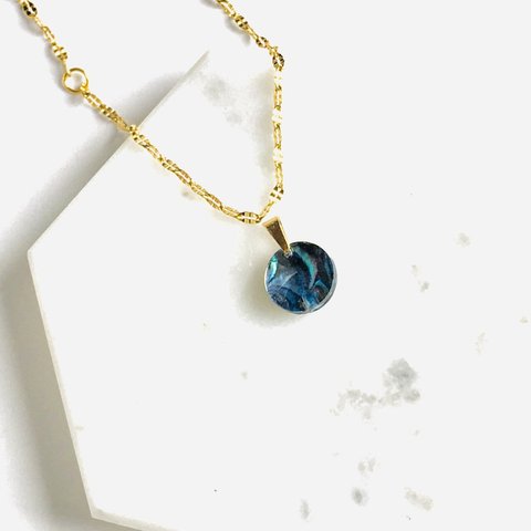 ブルー螺鈿とスワロフスキーのネックレス【1558】Blue mother of pearl Swarovski Necklace