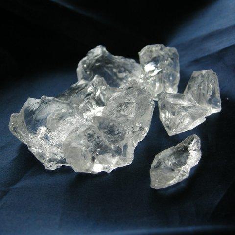 透明度の高さ！アーカンソー州産 水晶 原石 100g