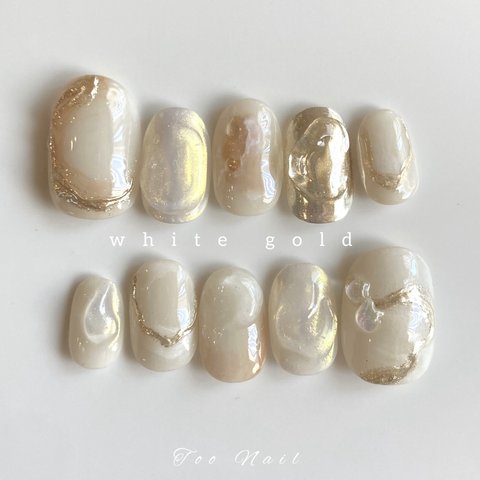 White gold✨️奥行オーロラニュアンスネイル