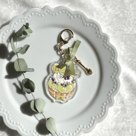 誕生石のタルトケーキアクキー　ペリドット