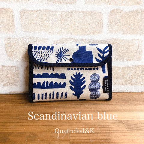 1点限定★2〜3人用 内装充実 北欧 母子手帳ケース/メモリーケースScandinavian Blue