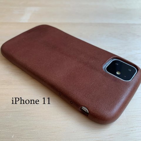 １枚革で作るiPhone11 カバー　ケース 【選べる革】【名入れ可】