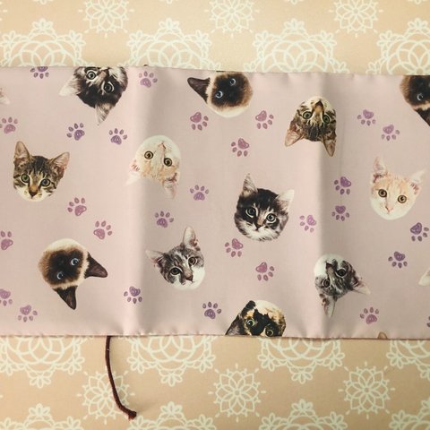 猫の顔柄  文庫サイズ ブックカバー マチあり ハンドメイド にゃんこ