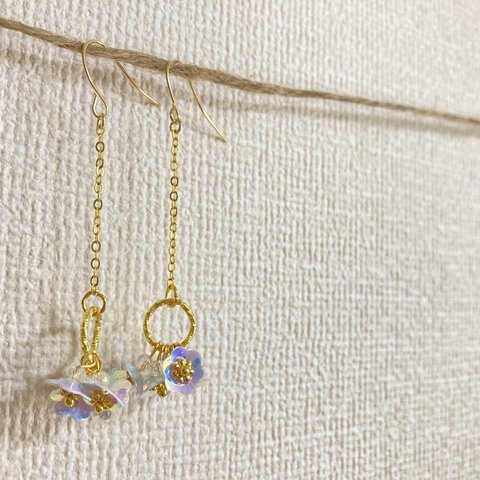 スパンコールフラワーピアス-White-