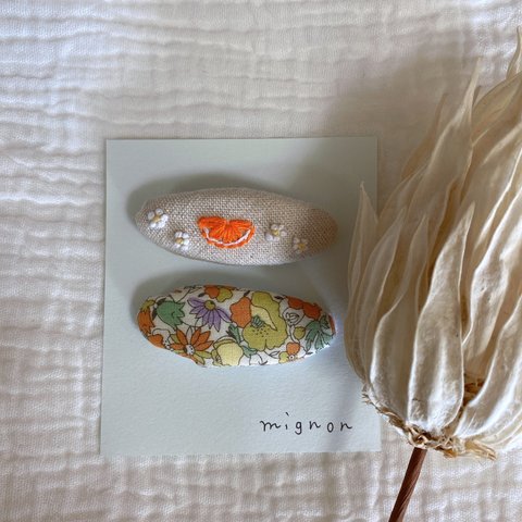 送料無料♡パッチンピン オレンジ刺繍〈2点セット〉