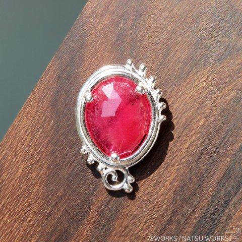 サファイア ブローチ / Red Sapphire Brooch