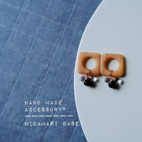 【frost square / yellow】しかくいマーブルマットなパーツとつやビーズのearring*&pierce*