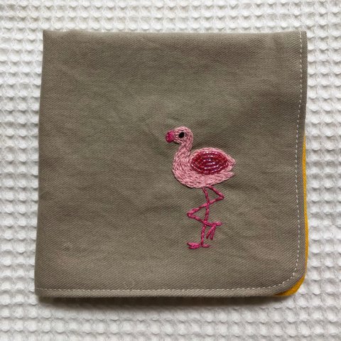 コットンの刺繍ハンカチ☆フラミンゴ