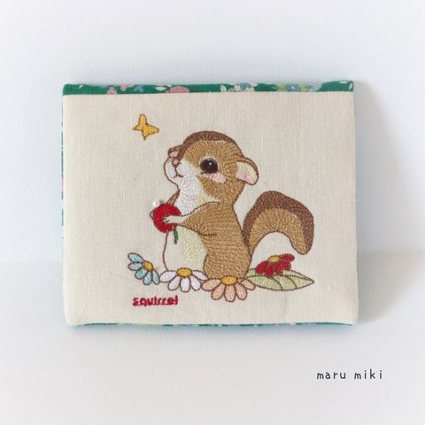 【りす①刺繍 ポケットティッシュケース】再販