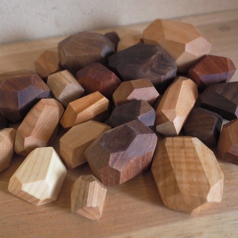 【予約販売】ザレガレの石ころ（木製） 25個セット