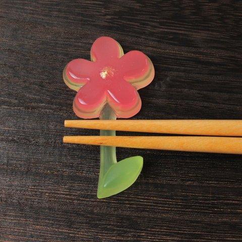 ピンクの花一輪＊レジン箸置き＊