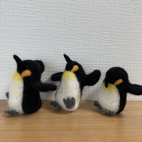 ペンギンの行進〈3羽セット）