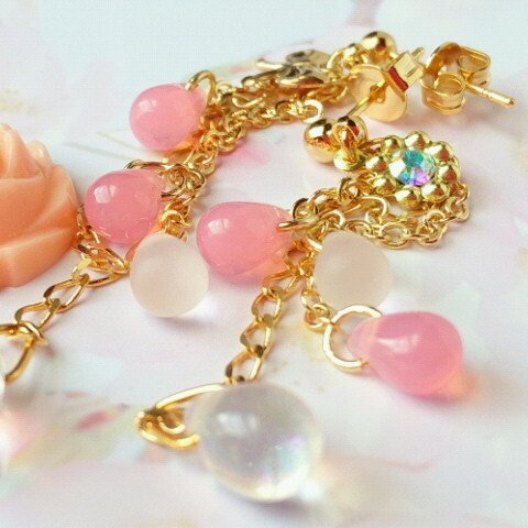 【再販】桜色ドロップのピアス