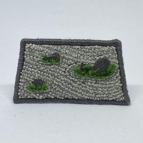 枯山水 刺繍ブローチ