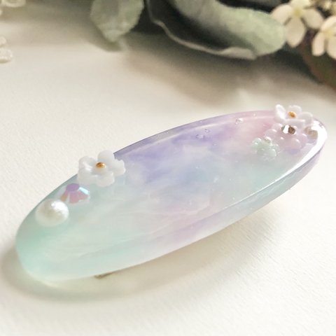 送料無料【レジン❤︎ヘアクリップ】 水彩画風＊dreaming＊