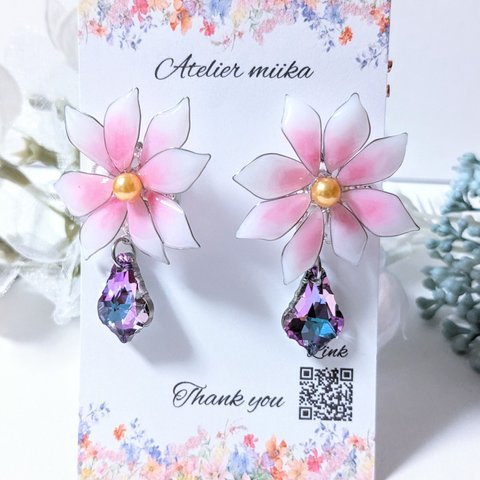 皇帝ダリア　ピアス　花　秋　　ディップアート　イヤリング　可愛い　お花