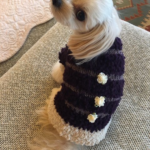 花のモチーフセーター