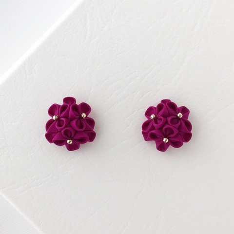 つまみ細工 紫陽花の半くすピアス・イヤリング(花紫)