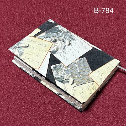 B-784再販　標準サイズ　正絹　百人一首　文庫本ブックカバー
