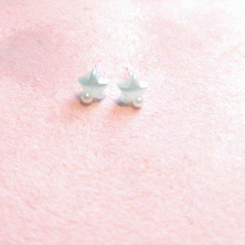 黄緑色の星☆とパール ピアス＆イヤリング #樹脂ピアス #樹脂ノンホールピアス #ステンレスピアス