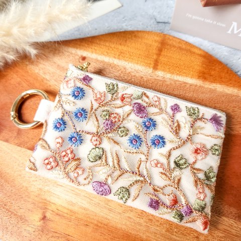 【12cm】ファスナーポーチ　カラビナ付き　インド刺繍　ポーチ