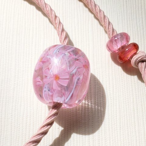 とんぼ玉ヘアゴム 秋桜(ピンク)