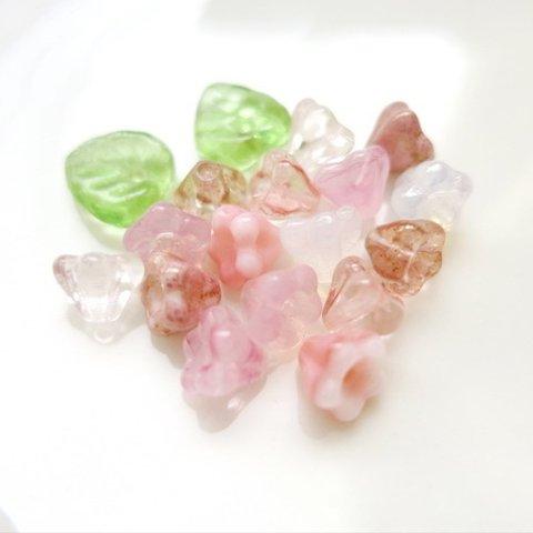 Assortビーズ☆6×4mm☆チェコベルフラワー☆8色16個セット☆ピンクmix