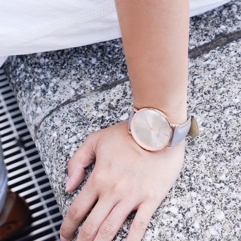 【シンプルでかわいいピンクゴールド】腕時計 シンプル グレー レディース メンズ レザー ベルト交換可能 新生活におすすめ