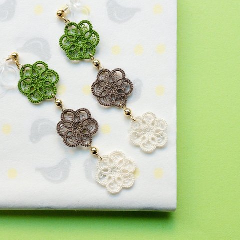 ショコラフラワー(お濃茶)＊ピアス/イヤリング　タティングレース　グリーン