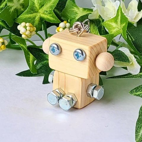 木製ロボットキーホルダー(ヒノピコしろまるリトル)