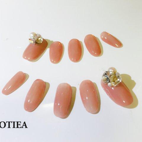 形状記憶nailチップ　ビジュー