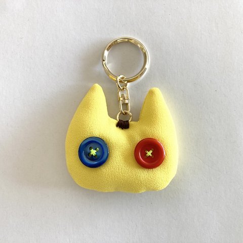 イエロー猫さんのふんわりキーホルダー