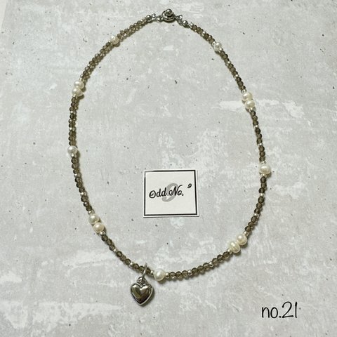 no21  smoky quartz Heart charm necklace    スモーキークォーツ×淡水パール