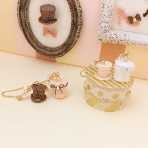 シルクハット&ハットボックスのピアス