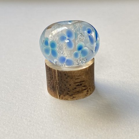 透明泡玉の水中花とんぼ玉(136)