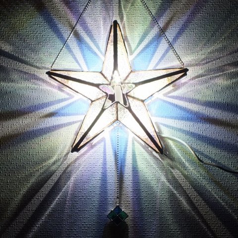 クリスタルガラスの星が灯る部屋に・・ver.2　　（ステンドグラス、ＬＥＤランプ　壁掛け） 