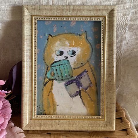 絵画。原画手描【コーヒーを飲みながら本を読む橘猫】