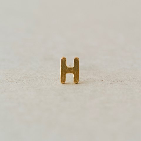 LETTER  H stud earrings