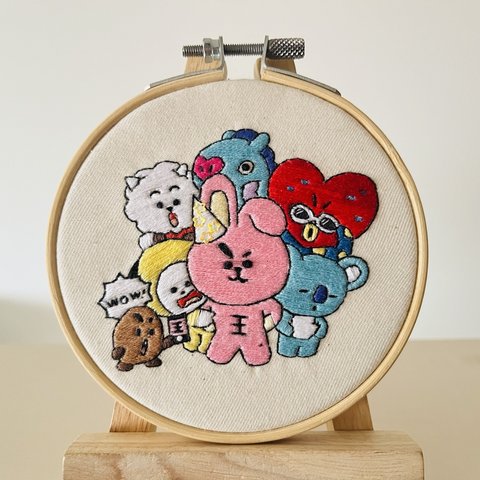 刺繍　BT21