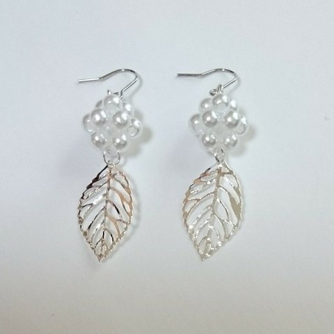 小花×リーフピアス イヤリング(シルバー)