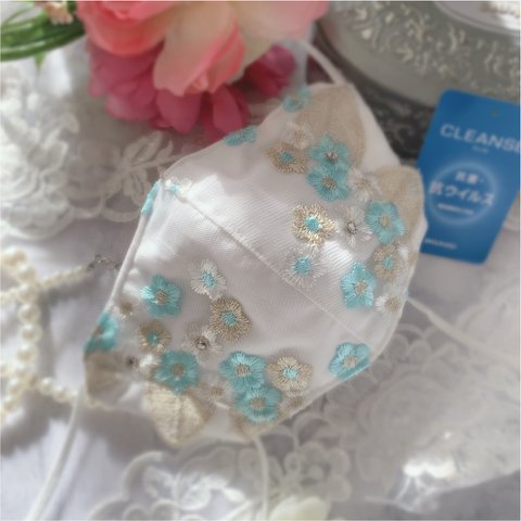 💞晴れやかブルーFlowerマスク　クレンゼ刺繍マスク✳️ ダブル抗菌マスク 抗ウイルス　抗菌　クレンゼ3層マスク　SWAROVSKI  パール　オプションより　野の花工房マスク ブルー