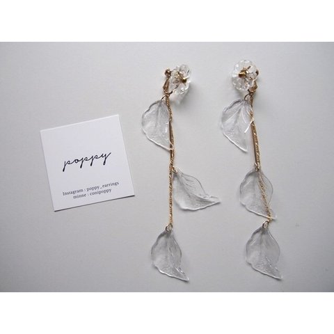 flower × Leaf clear earring フラワー×リーフクリアイヤリング 