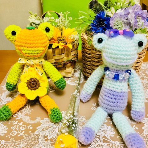 カエルちゃん🐸とフラワーバスケット💐