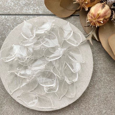 40pcs Handmade* 資材 B21-115 Acrylic leaf