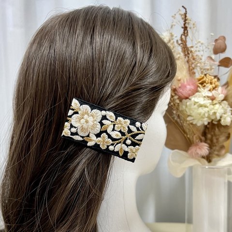 ヘアクリップ　インド刺繍リボン　ヘアアクセサリー　ヘアカフ　バレッタ　刺繍アクセサリー　リボン　結婚式