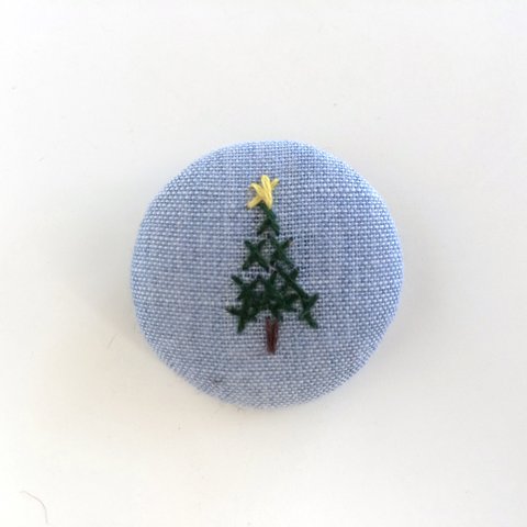 クリスマスツリー_刺繍ブローチ　(ダンガリー)