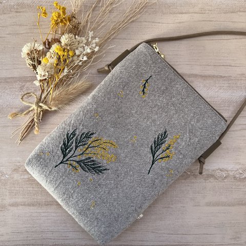 ミモザ揺らり刺繍❤︎スマホショルダー