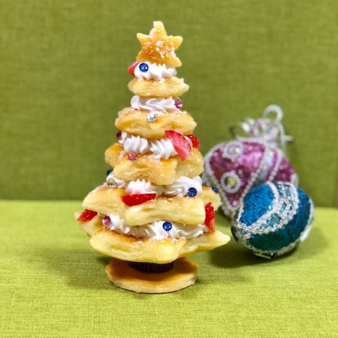 お菓子のクリスマスツリー